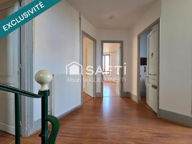 Maison de village - 172 m² - 7 pièces