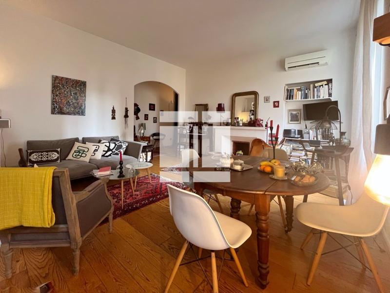 Appartement - 80 m² - 3 pièces