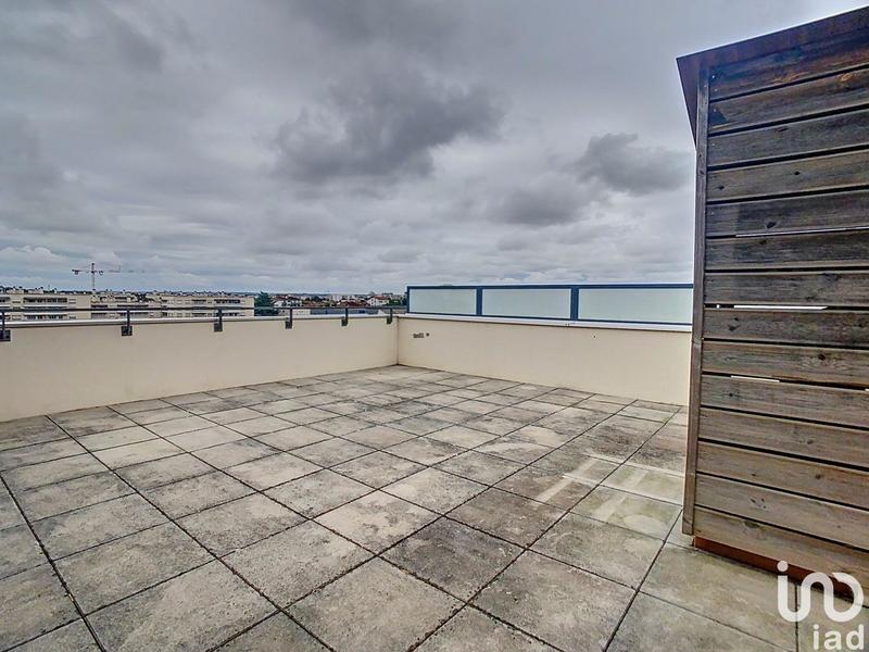 Appartement - 102 m² - 5 pièces