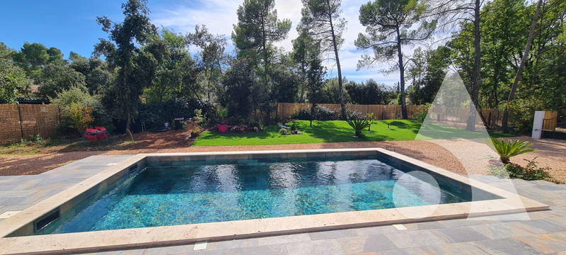 Maison - 164 m² - 7 pièces