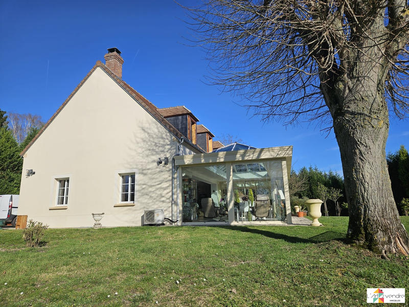 Maison contemporaine - 200 m² - 6 pièces