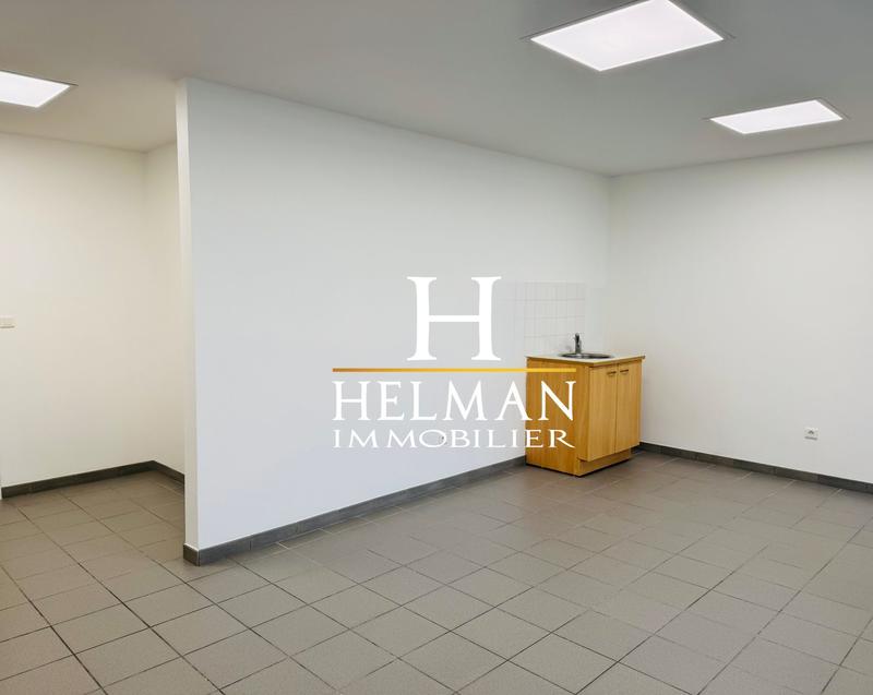 Local d'activités - 35 m² - 2 pièces
