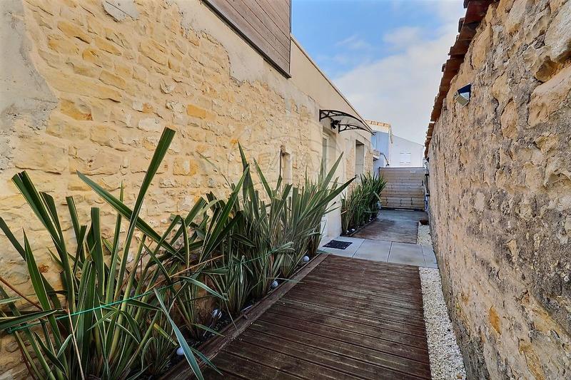 Maison - 162 m² - 6 pièces