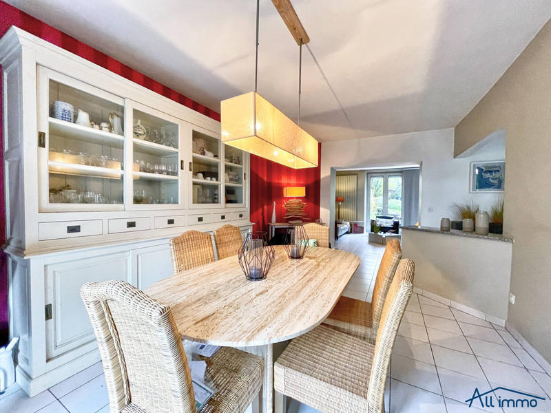 Maison ancienne - 180 m² - 6 pièces