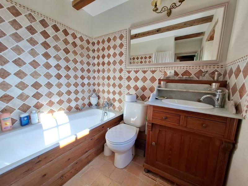 Maison - 167 m² - 5 pièces