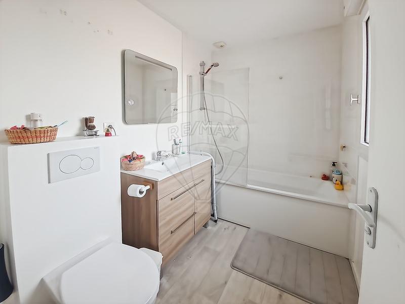 Maison - 103 m² - 5 pièces