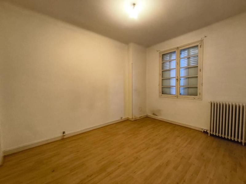 Appartement - 90 m² - 3 pièces
