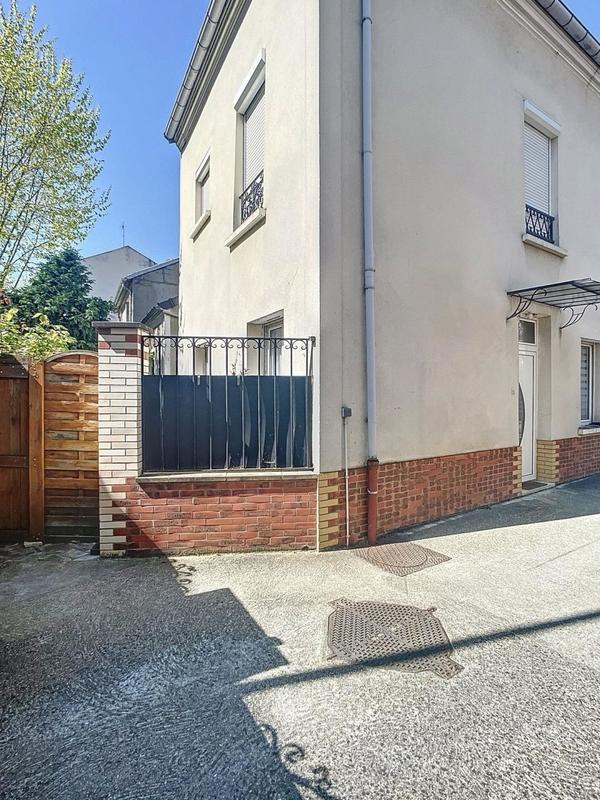 Immeuble - 190 m² - 2 pièces