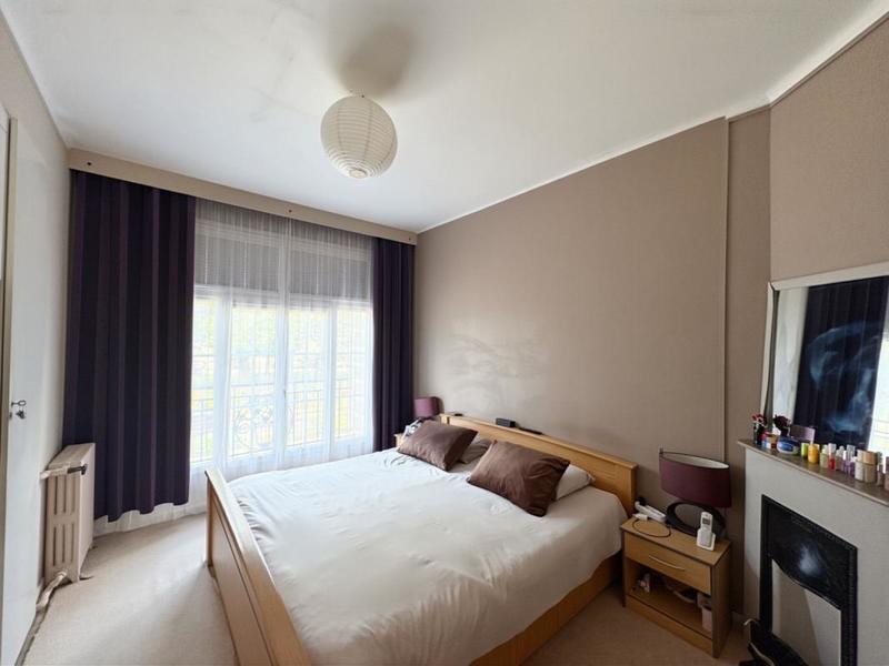 Appartement - 100 m² - 4 pièces