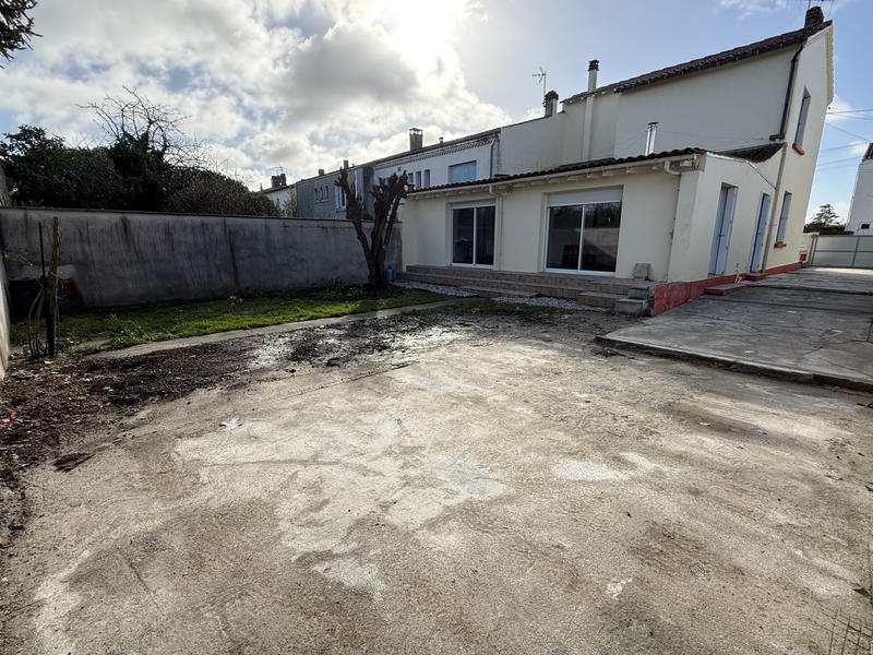 Maison - 131 m² - 6 pièces