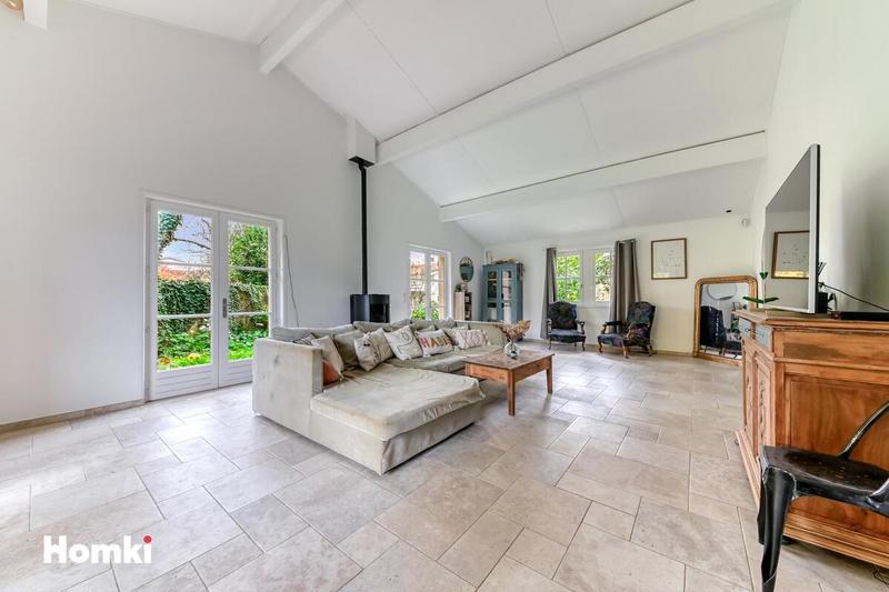 Maison - 185 m² - 6 pièces