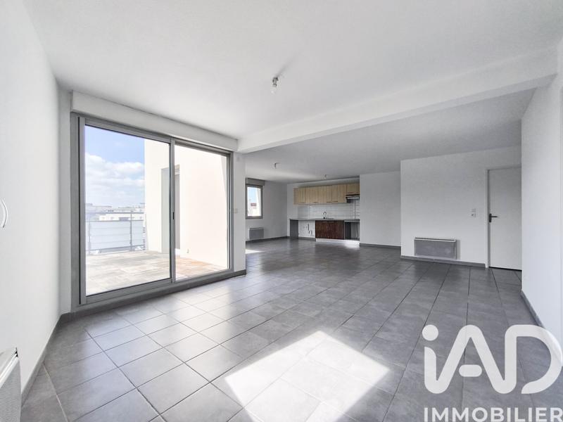 Appartement - 119 m² - 6 pièces