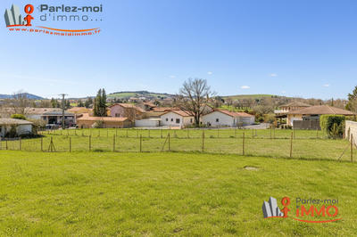 Terrain - 745 m²