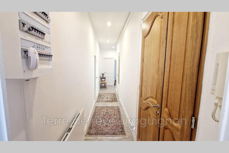 Appartement - 93 m² - 3 pièces