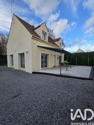 Maison - 110 m² - 4 pièces