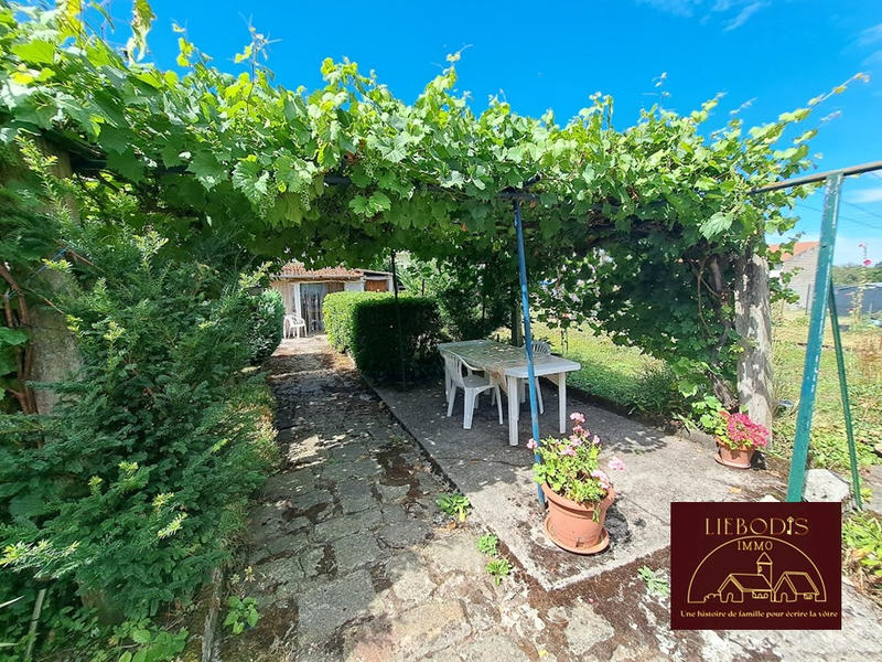 Maison - 185 m² - 8 pièces