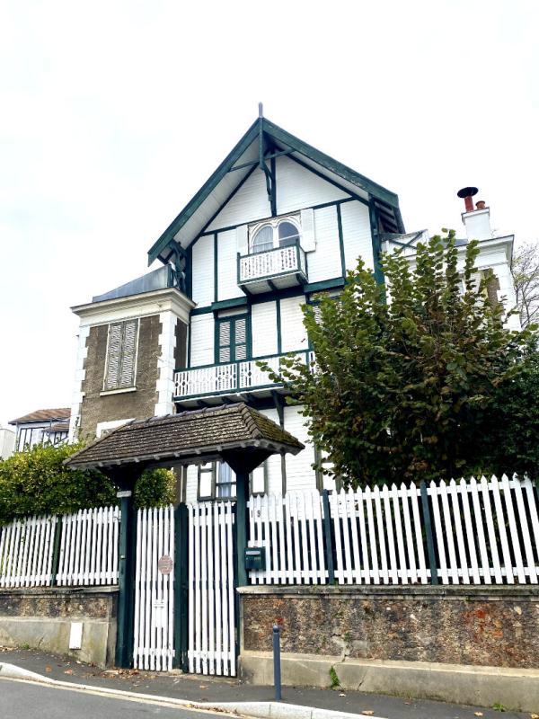 Maison - 139 m² - 7 pièces