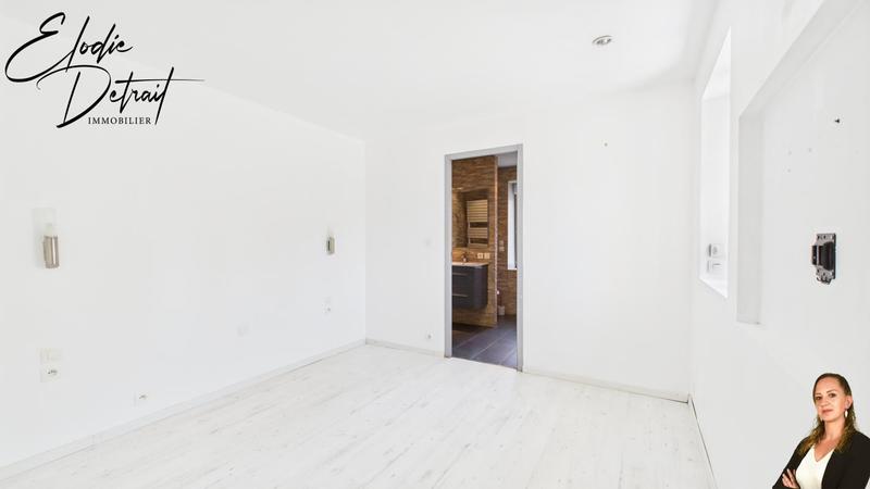 Maison - 105 m² - 6 pièces