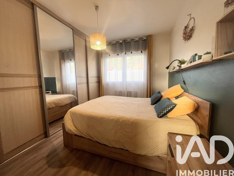 Maison - 85 m² - 8 pièces