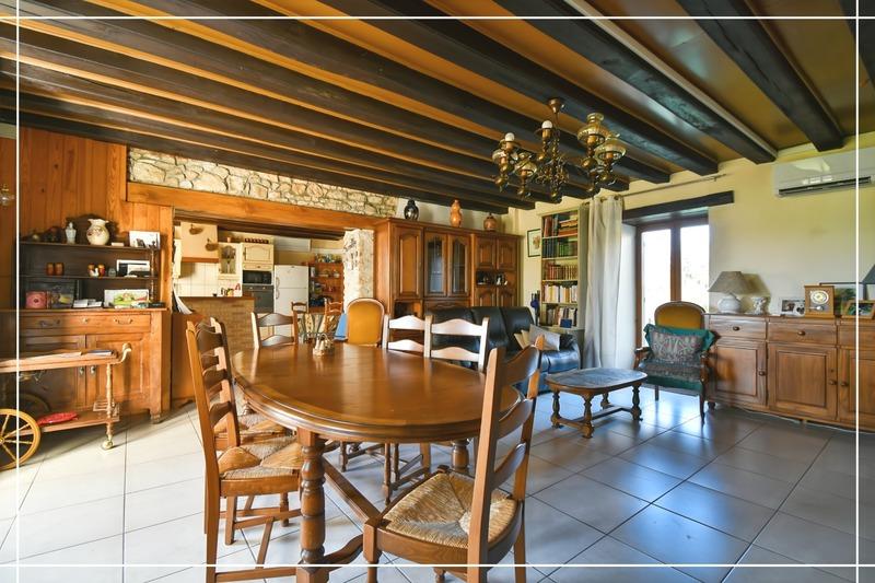 Maison - 168 m² - 5 pièces