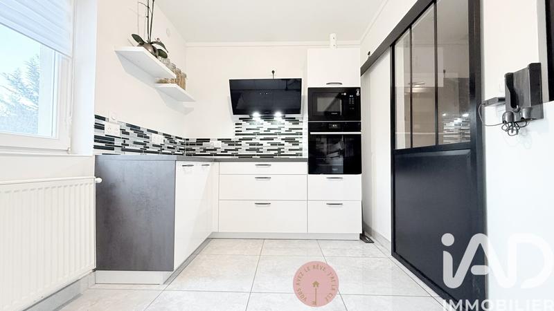 Appartement - 84 m² - 4 pièces