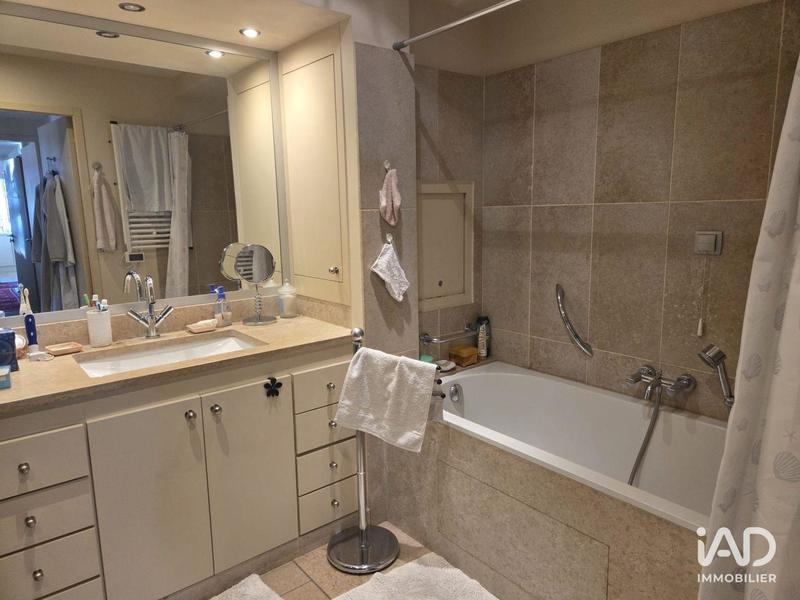 Appartement - 85 m² - 3 pièces