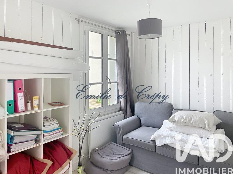 Maison - 206 m² - 9 pièces