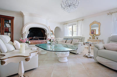 Villa - 325 m² - 10 pièces