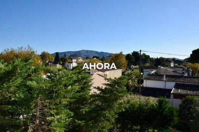 Appartement - 89 m² - 3 pièces