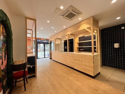 Local commercial - 180 m²