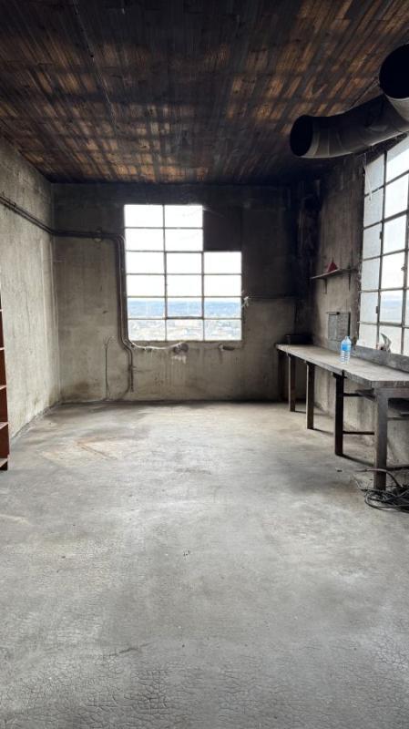 Atelier d'activités - 64 m² - 3 pièces