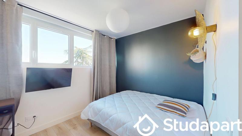 Chambre - 14 m² - 1 pièce