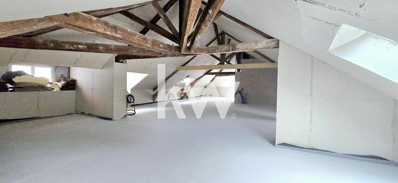 Appartement - 102 m² - 3 pièces