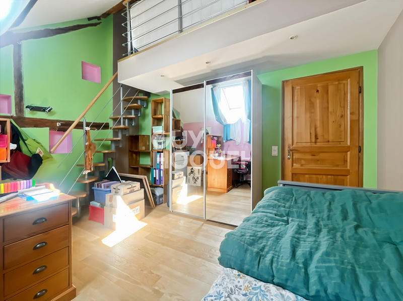 Maison - 178 m² - 7 pièces