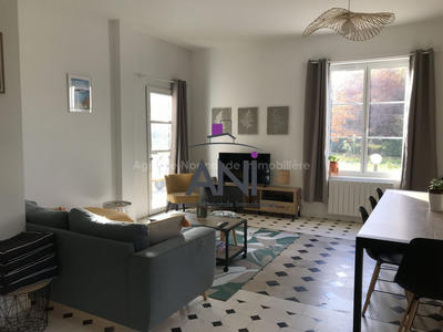 Appartement - 88 m² - 5 pièces