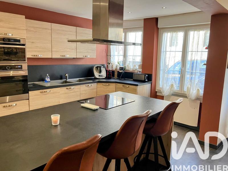 Maison - 130 m² - 6 pièces