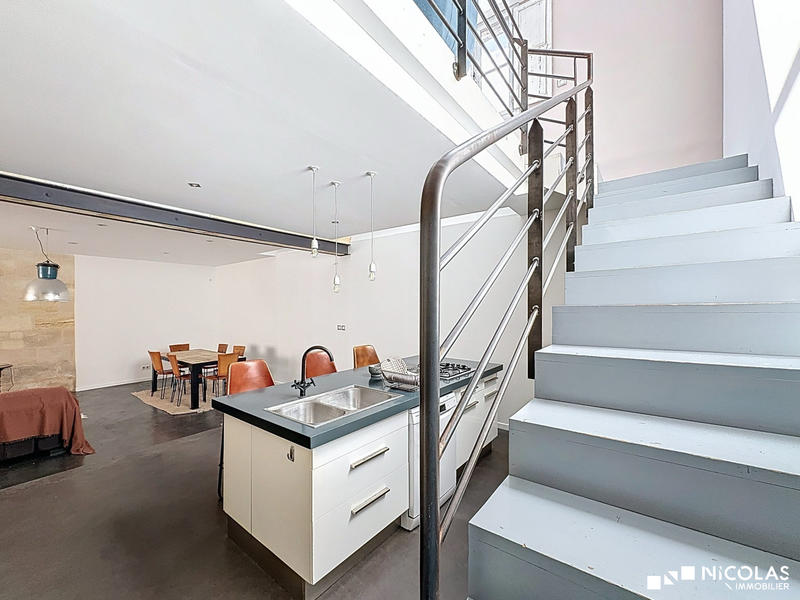 Appartement - 128 m² - 3 pièces