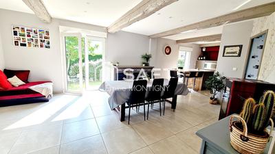 Maison - 186 m² - 8 pièces