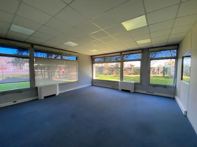 Bureau - 260 m²