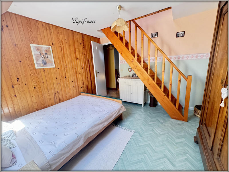 Maison - 92 m² - 5 pièces