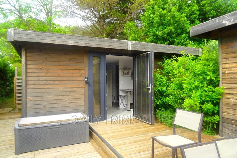 Demeure - 470 m² - 10 pièces