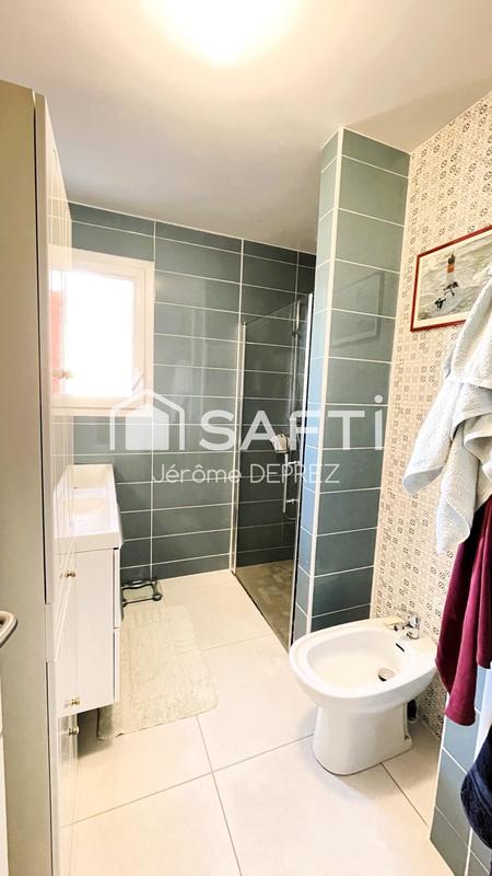 Maison - 99 m² - 4 pièces