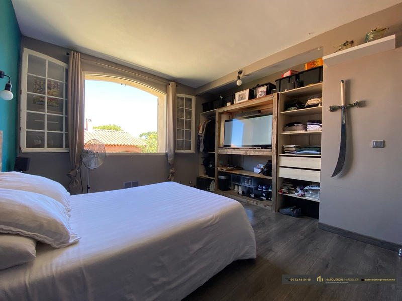 Villa - 180 m² - 4 pièces