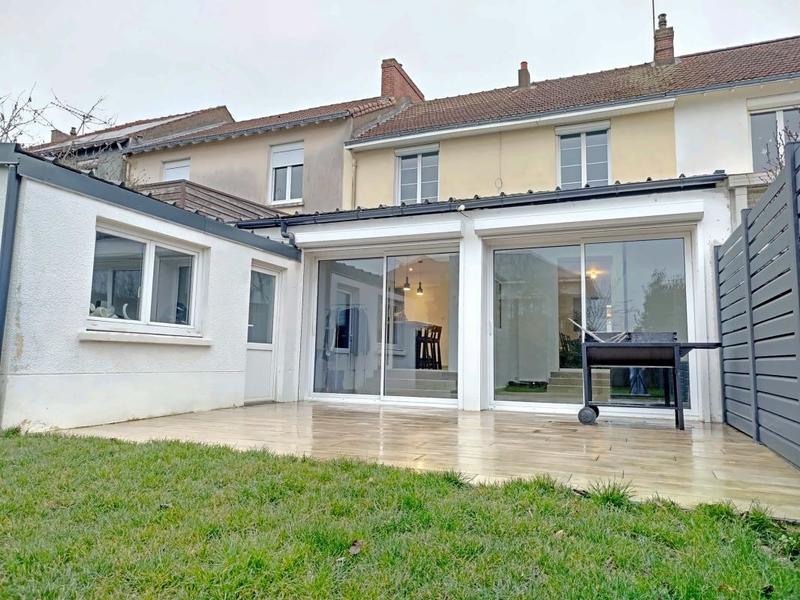 Maison - 146 m² - 4 pièces