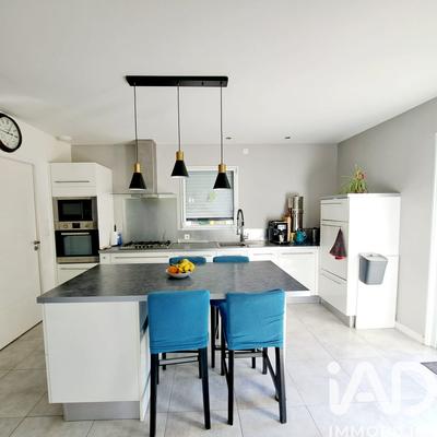 Maison - 160 m² - 5 pièces