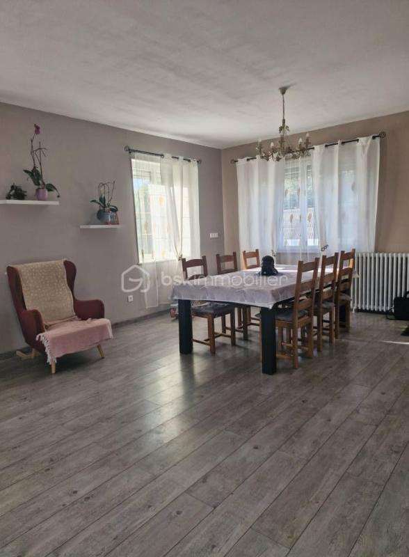 Maison - 165 m² - 6 pièces