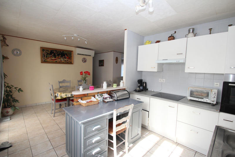 Maison - 103 m² - 4 pièces