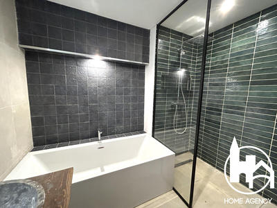 Maison ancienne - 191 m² - 6 pièces