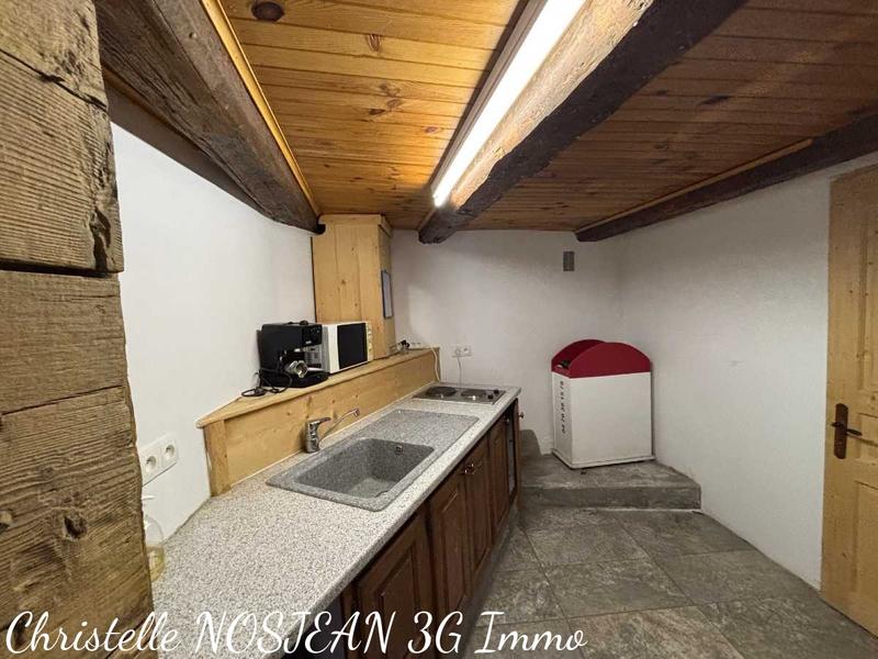 Local commercial - 67 m² - 3 pièces