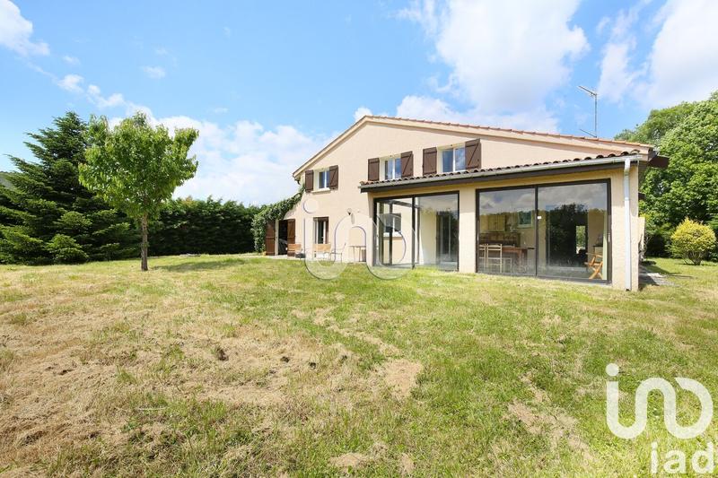 Maison de maîtres - 190 m² - 7 pièces